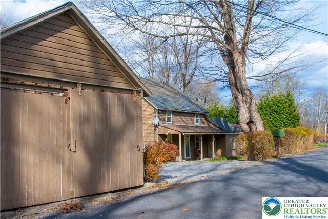 113 winter Street, Upper Mt Bethel Twp, PA 18343