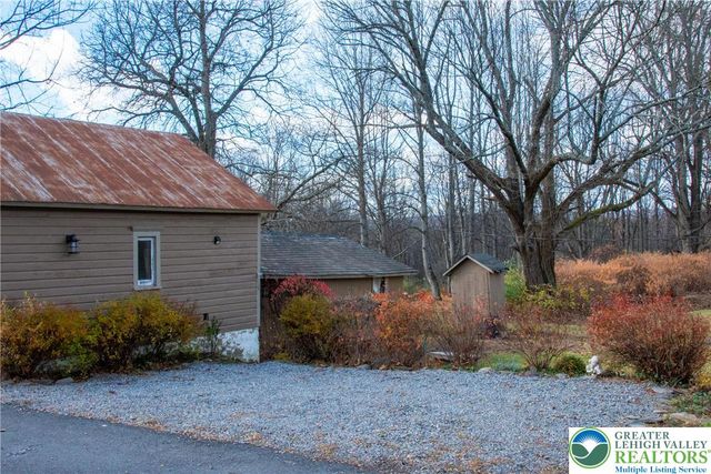 113 winter Street, Upper Mt Bethel Twp, PA 18343