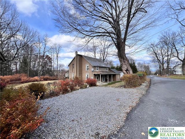 113 winter Street, Upper Mt Bethel Twp, PA 18343