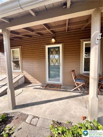 113 winter Street, Upper Mt Bethel Twp, PA 18343