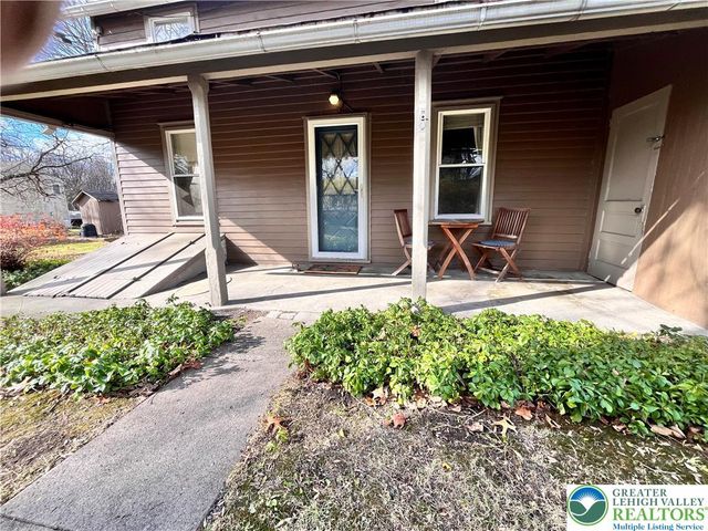 113 winter Street, Upper Mt Bethel Twp, PA 18343