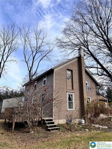 113 winter Street, Upper Mt Bethel Twp, PA 18343