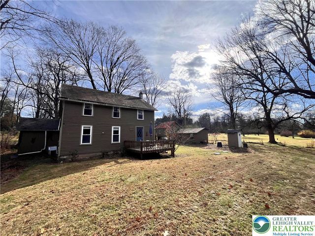 113 winter Street, Upper Mt Bethel Twp, PA 18343