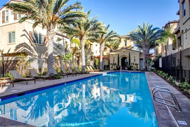 2304 Sky Corral Lane, San Marcos, CA 92078