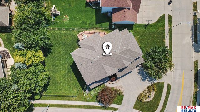 1207 S 195 Street, Omaha, NE 68130