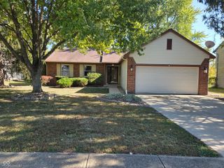 6041 Buell Lane, Indianapolis, IN 46254
