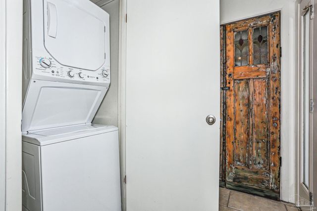 7453 Sunset Harbor Dr 2-203, Navarre Beach, FL 32566