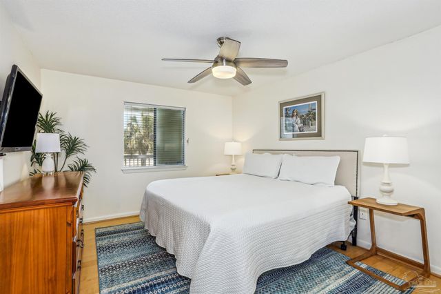 7453 Sunset Harbor Dr 2-203, Navarre Beach, FL 32566