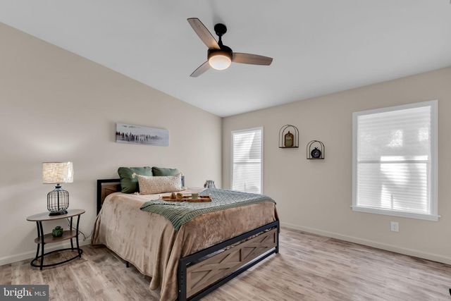 11 CASEY CT, Barnegat, NJ 08005