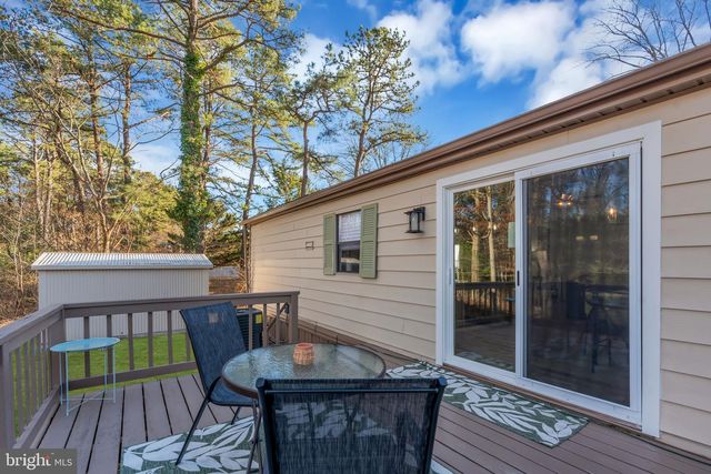 11 CASEY CT, Barnegat, NJ 08005