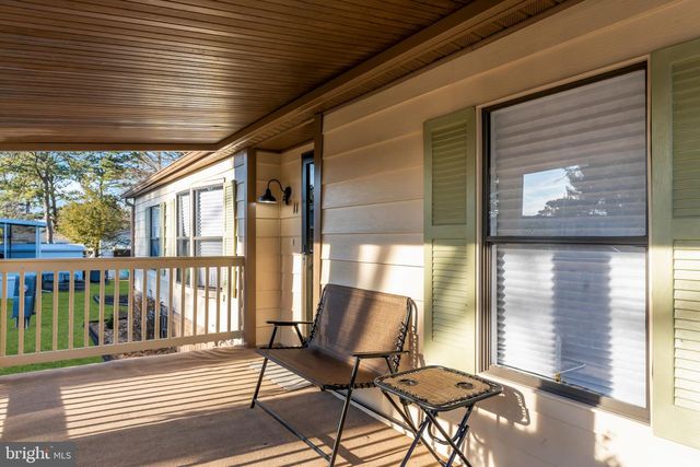 11 CASEY CT, Barnegat, NJ 08005