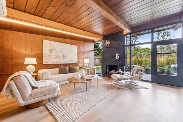 748 Kendall Avenue, Palo Alto, CA 94306