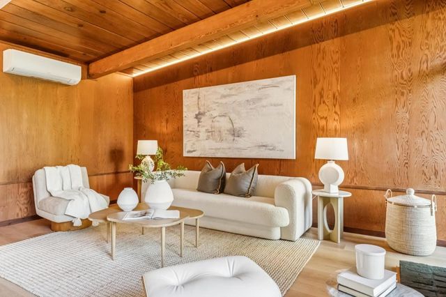 748 Kendall Avenue, Palo Alto, CA 94306