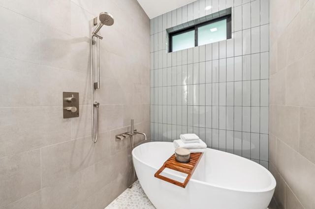 748 Kendall Avenue, Palo Alto, CA 94306