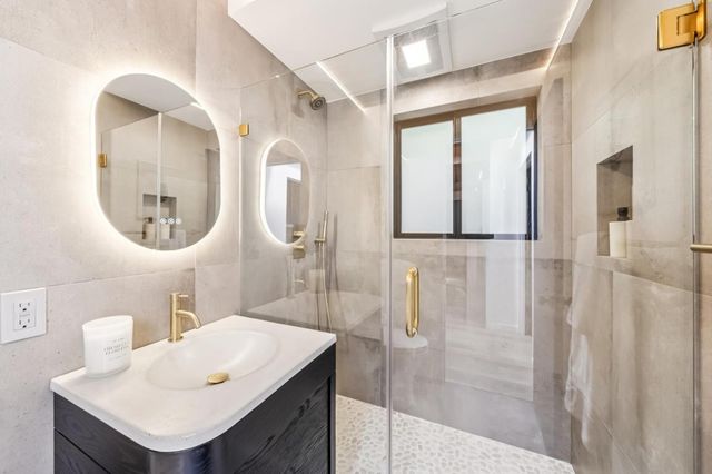 748 Kendall Avenue, Palo Alto, CA 94306