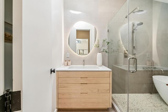 748 Kendall Avenue, Palo Alto, CA 94306