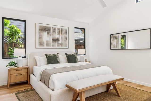 748 Kendall Avenue, Palo Alto, CA 94306