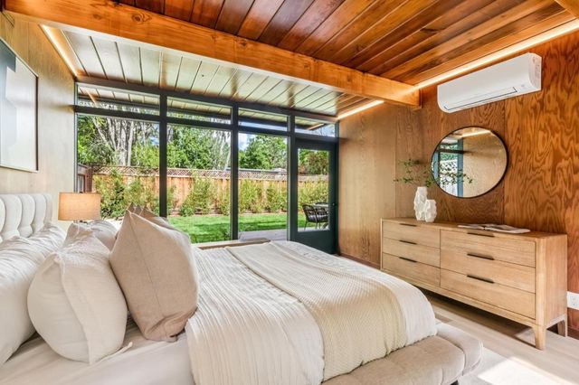 748 Kendall Avenue, Palo Alto, CA 94306