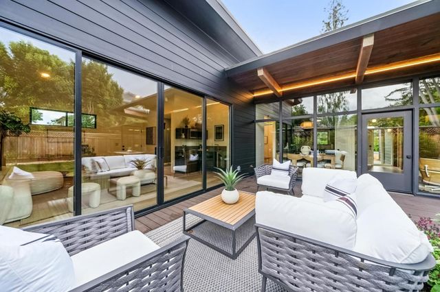 748 Kendall Avenue, Palo Alto, CA 94306