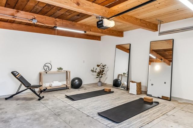 748 Kendall Avenue, Palo Alto, CA 94306