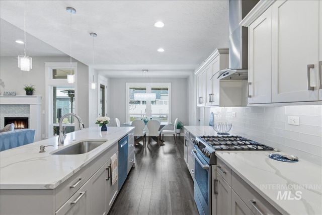 5154 S Twilight Mist Way, Meridian, ID 83642