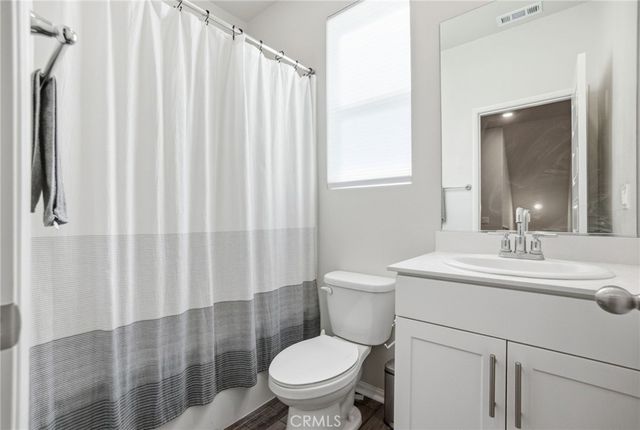 1618 W. Cameron, West Covina, CA 91790