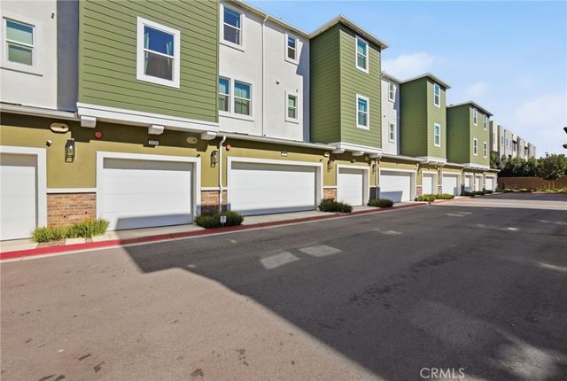 1618 W. Cameron, West Covina, CA 91790