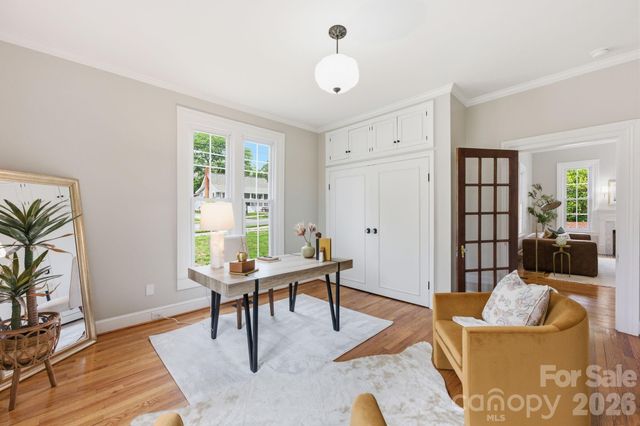 315 S Main Street, Davidson, NC 28036