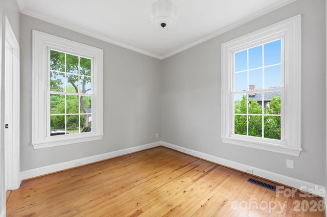 315 S Main Street, Davidson, NC 28036
