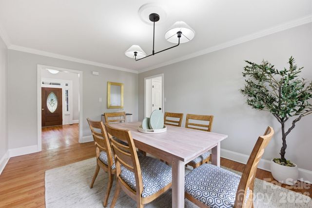 315 S Main Street, Davidson, NC 28036