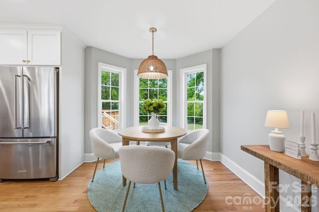 315 S Main Street, Davidson, NC 28036