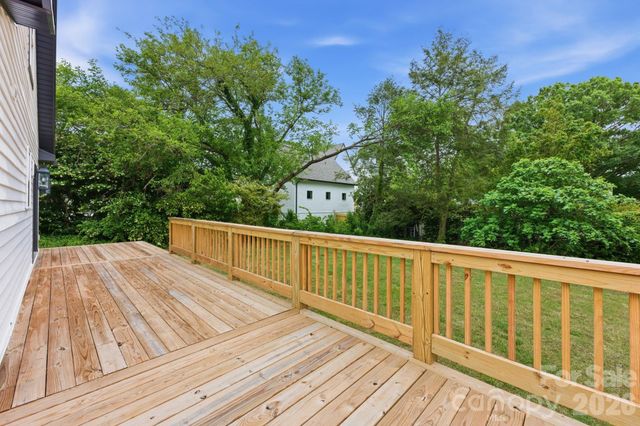315 S Main Street, Davidson, NC 28036