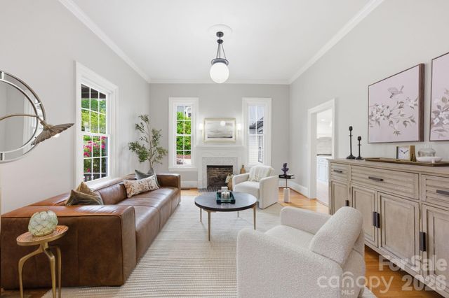 315 S Main Street, Davidson, NC 28036