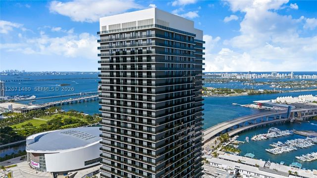 398 NE 5th St 2118, Miami, FL 33132
