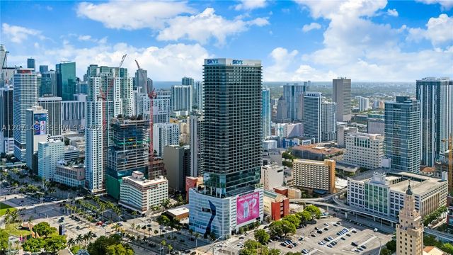 398 NE 5th St 2118, Miami, FL 33132