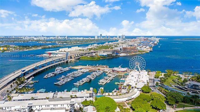 398 NE 5th St 2118, Miami, FL 33132