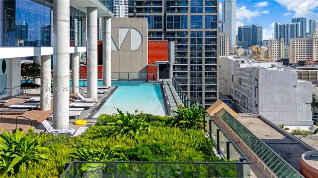 398 NE 5th St 2118, Miami, FL 33132