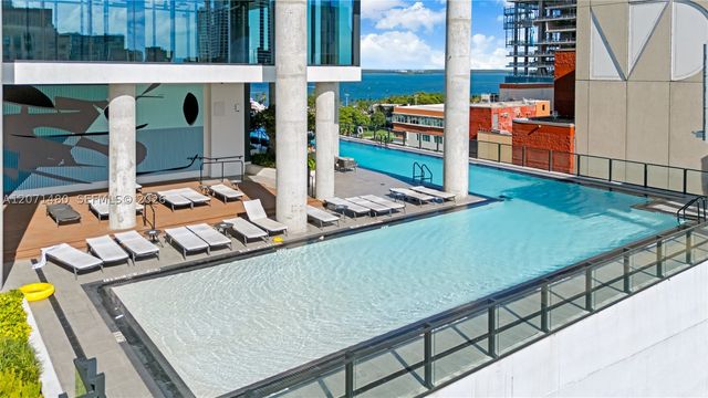 398 NE 5th St 2118, Miami, FL 33132