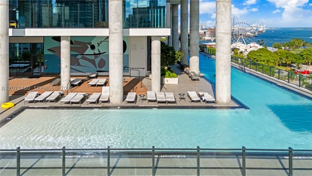 398 NE 5th St 2118, Miami, FL 33132