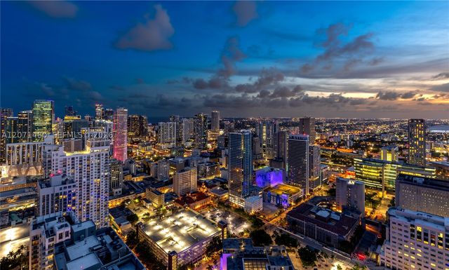 398 NE 5th St 2118, Miami, FL 33132