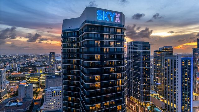 398 NE 5th St 2118, Miami, FL 33132