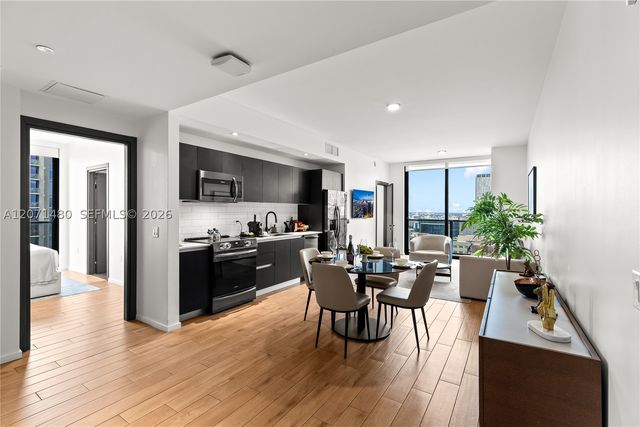 398 NE 5th St 2118, Miami, FL 33132