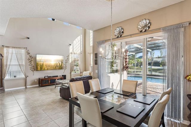 2018 CEDAR PARK LANE, Orlando, FL 32824