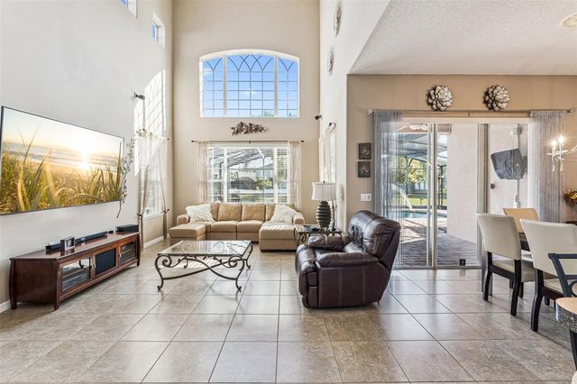 2018 CEDAR PARK LANE, Orlando, FL 32824
