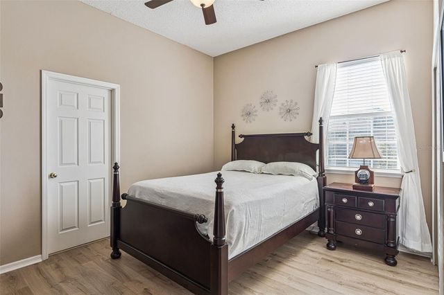 2018 CEDAR PARK LANE, Orlando, FL 32824