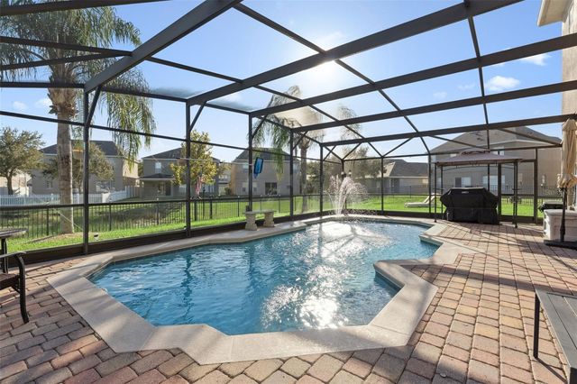 2018 CEDAR PARK LANE, Orlando, FL 32824