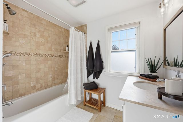 82 Miller Avenue, Milford, CT 06460