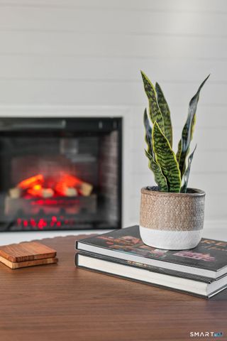 82 Miller Avenue, Milford, CT 06460