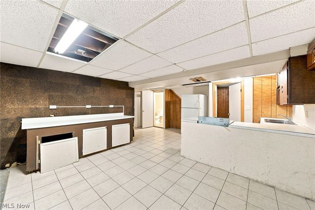71 23rd Street NW, Barberton, OH 44203