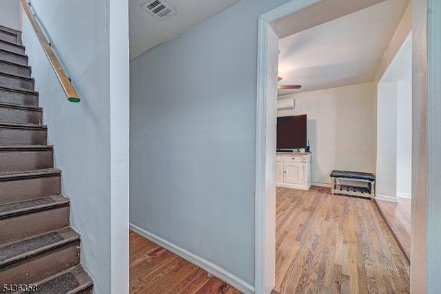 64 Norwood St, Newark City, NJ 07106